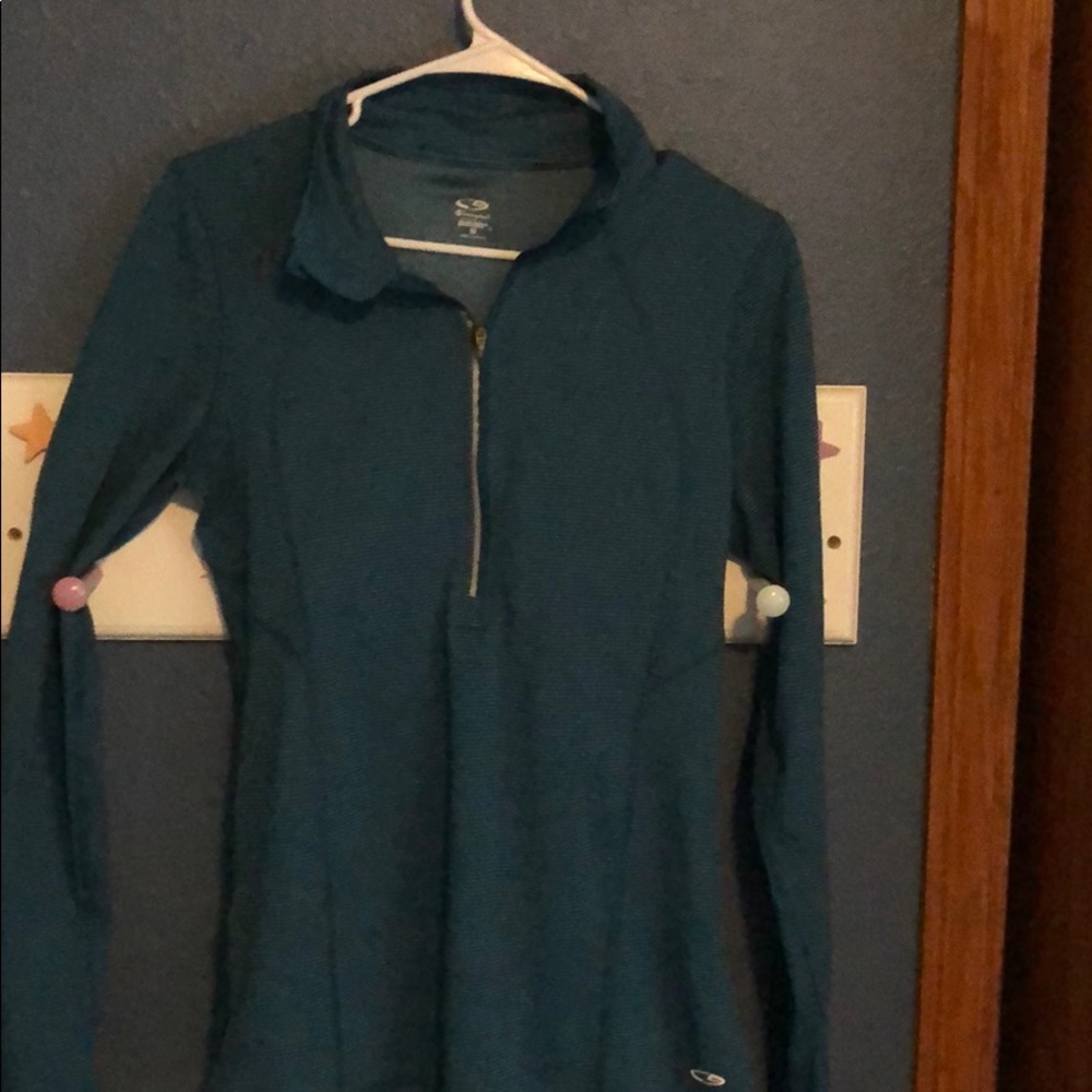 Half zip pullover
